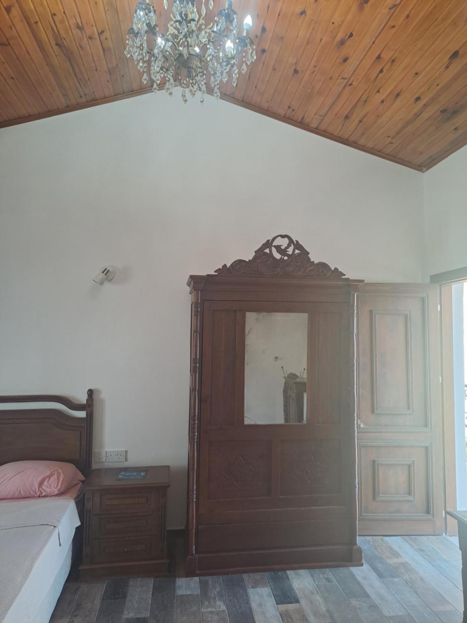 Magic Moon Guest House Famagusta  Quarto foto